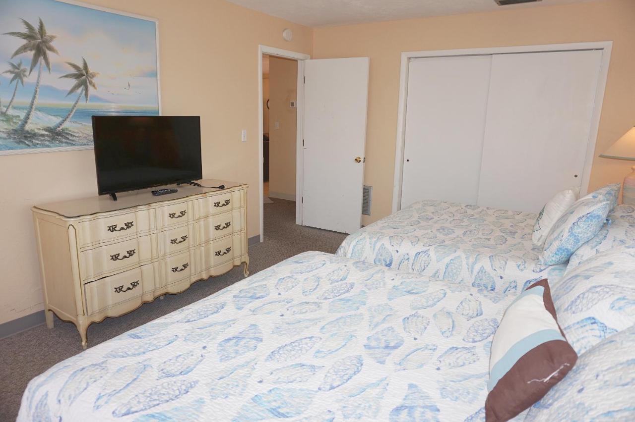 Redington Surf Resort St. Pete Beach Exterior foto