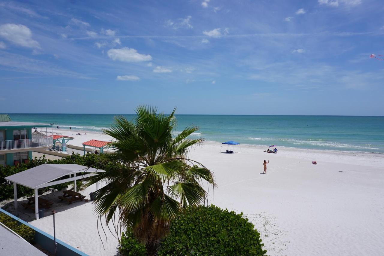 Redington Surf Resort St. Pete Beach Exterior foto