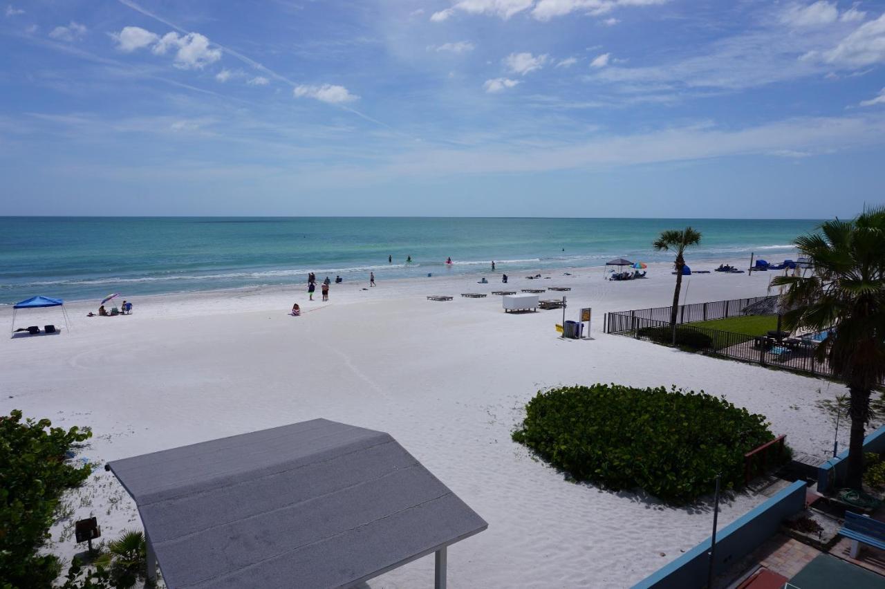 Redington Surf Resort St. Pete Beach Exterior foto
